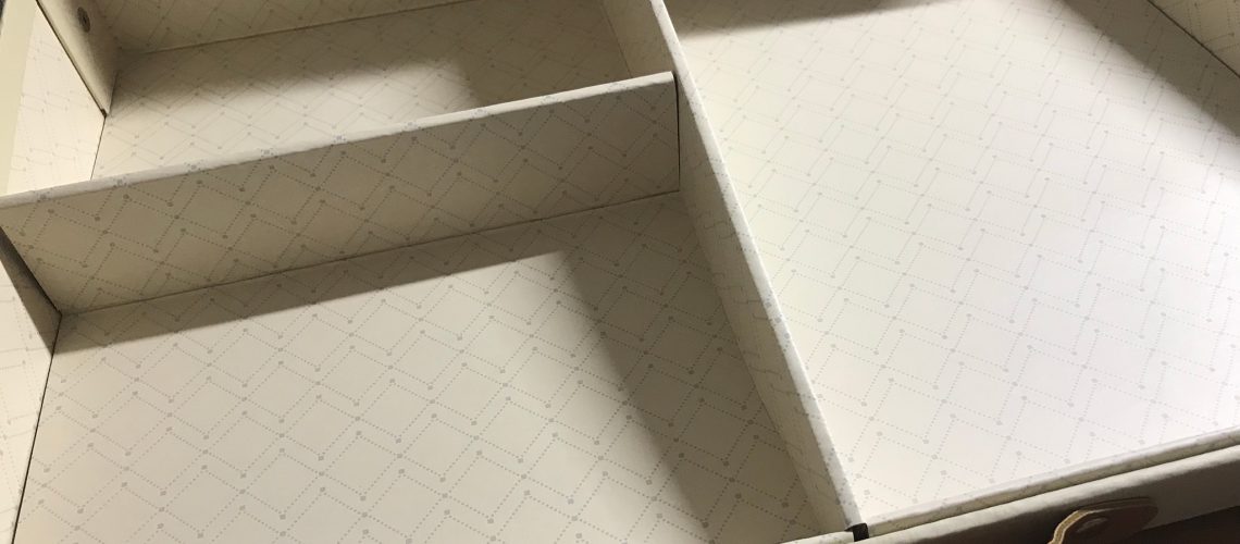 19082803