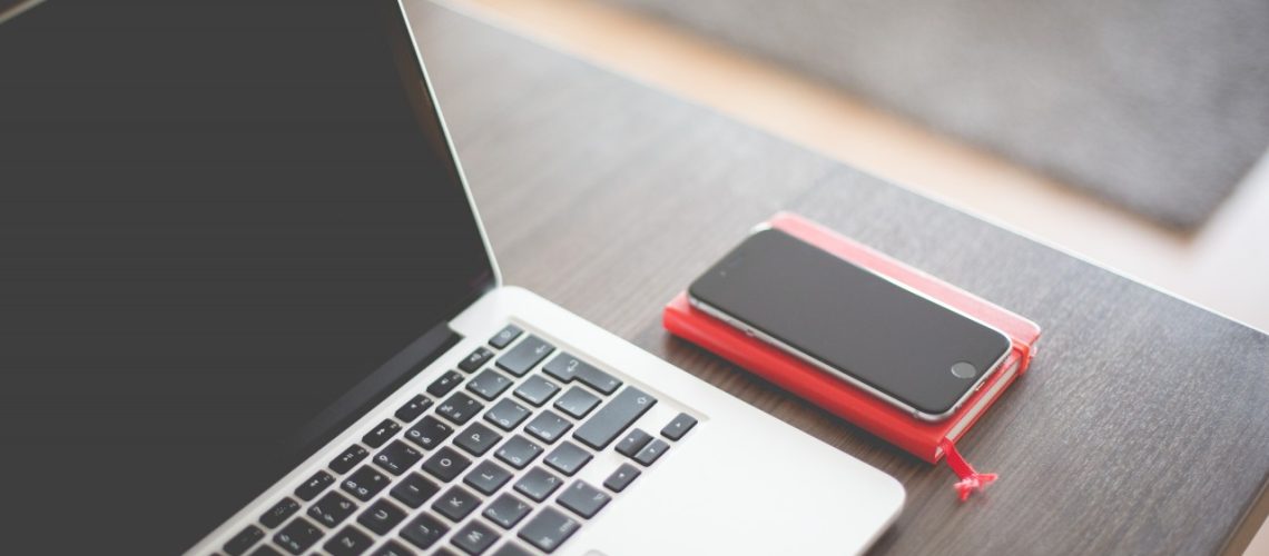 business-office-ready-to-work-picjumbo-com