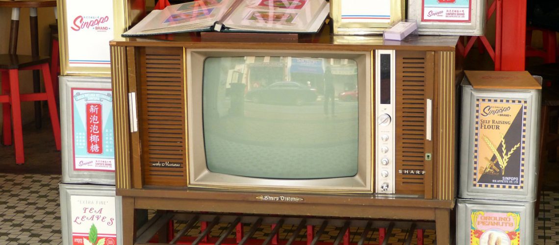 television-331930_1920